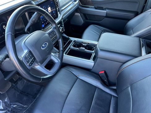 Used 2023 Ford F250 Lariat w/ FX4 Off-Road Package image 11