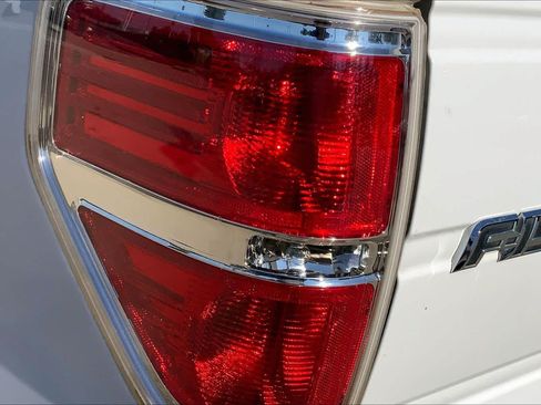 Used 2014 Ford F150 XLT w/ Equipment Group 302A Luxury AWD/4WD image 27