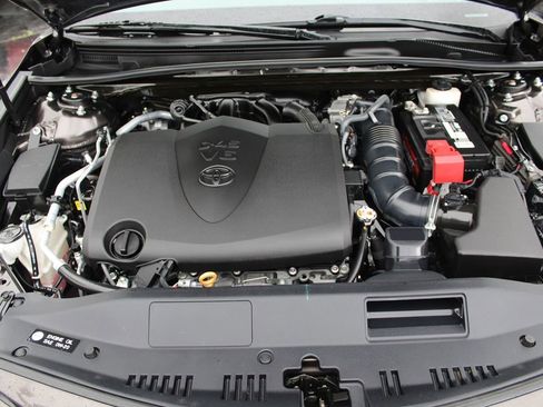 Used 2019 Toyota Camry XLE w/ Driver Assist Package image 42