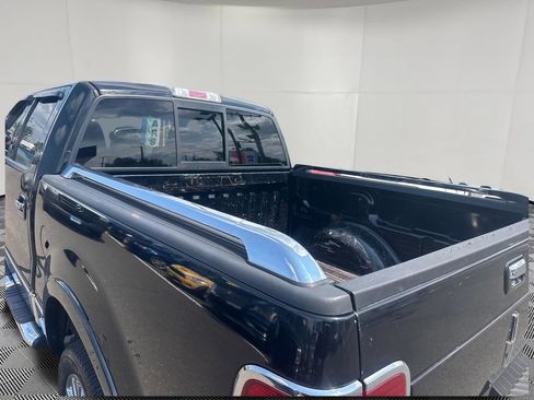 Used 2007 Lincoln Mark LT 4x4 image 23