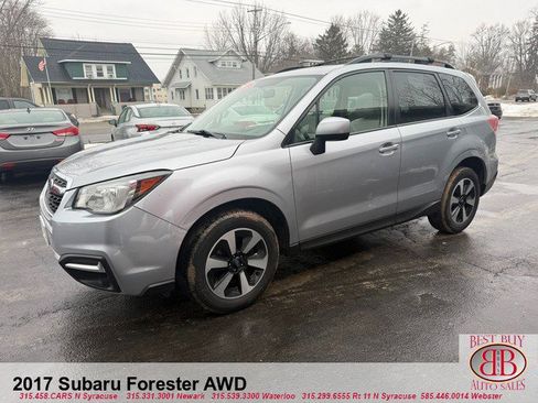 Used 2017 Subaru Forester 2.5i Premium w/ All-Weather Package image 6