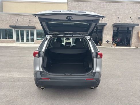 Used 2020 Toyota RAV4 XLE image 10