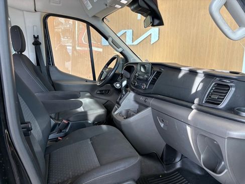 Used 2021 Ford Transit 350 XLT image 24