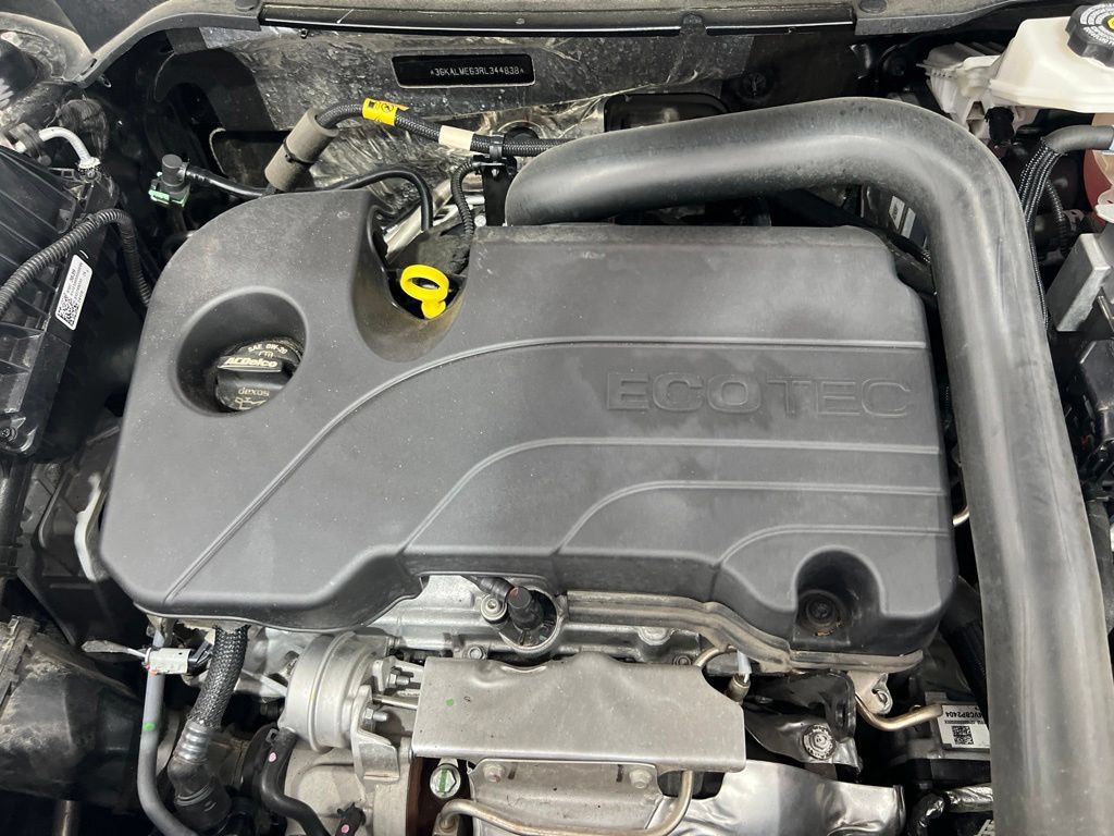 Used 2024 GMC Terrain SLE FWD image 27