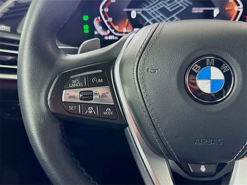 Used 2023 BMW X5 xDrive40i w/ Executive Package image 23