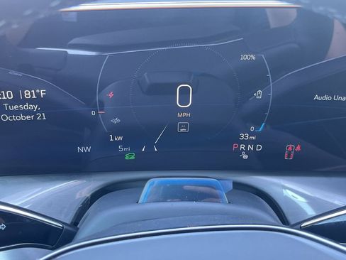 New 2026 Cadillac Vistiq Luxury image 3