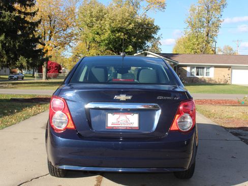Used 2015 Chevrolet Sonic LT w/ Advanced Safety Package image 8