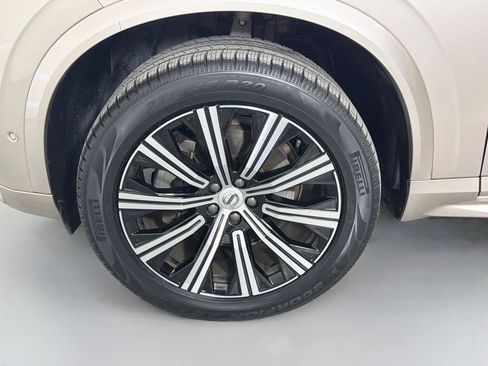 Certified 2024 Volvo XC90 B5 Plus AWD/4WD image 34