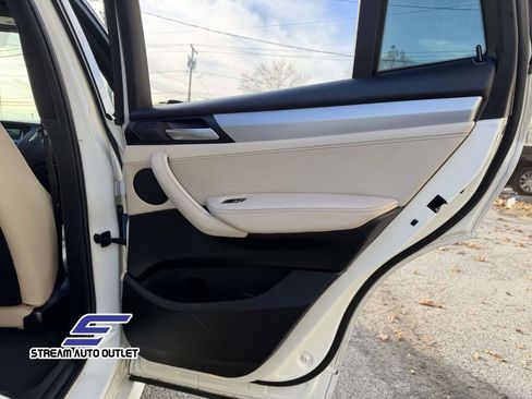 Used 2018 BMW X4 xDrive28i image 18