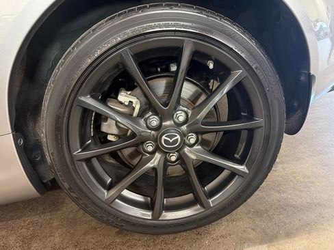 Used 2013 MAZDA MX-5 Miata Club image 15