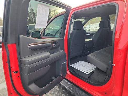 Used 2023 Chevrolet Silverado 1500 LT image 26