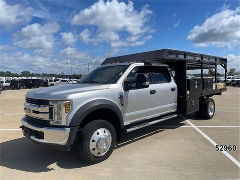 Used 2019 Ford F550 2WD Crew Cab Super Duty w/ XLT Value Package image 1
