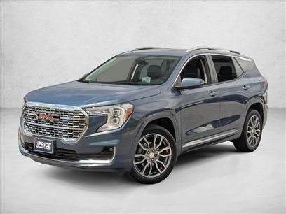 Used 2024 GMC Terrain Denali w/ Denali Premium Package