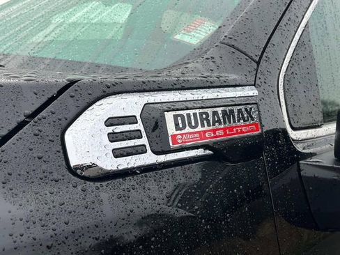 Certified 2024 GMC Sierra 2500 Denali w/ Denali Reserve Package image 11