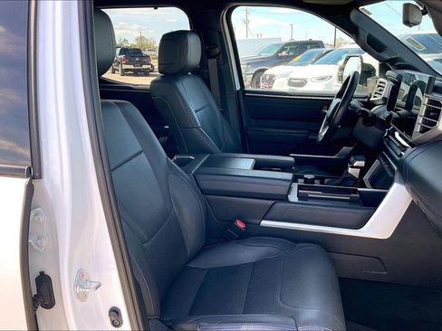 Used 2022 Toyota Tundra Platinum RWD image 30