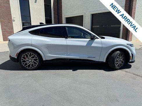 Used 2023 Ford Mustang Mach-E GT w/ GT Performance Edition AWD/4WD image 8
