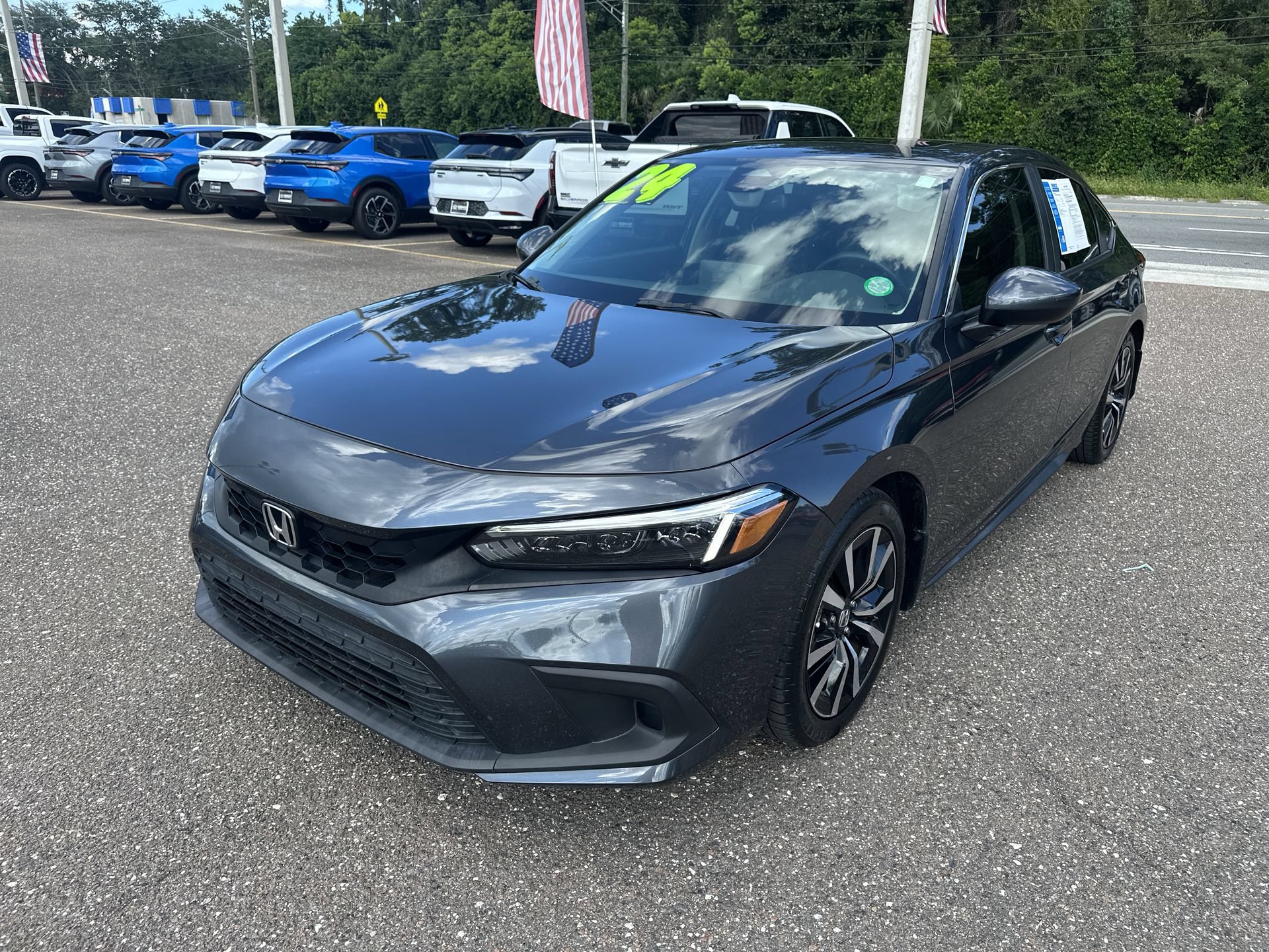 Used 2024 Honda Civic EX-L image 12