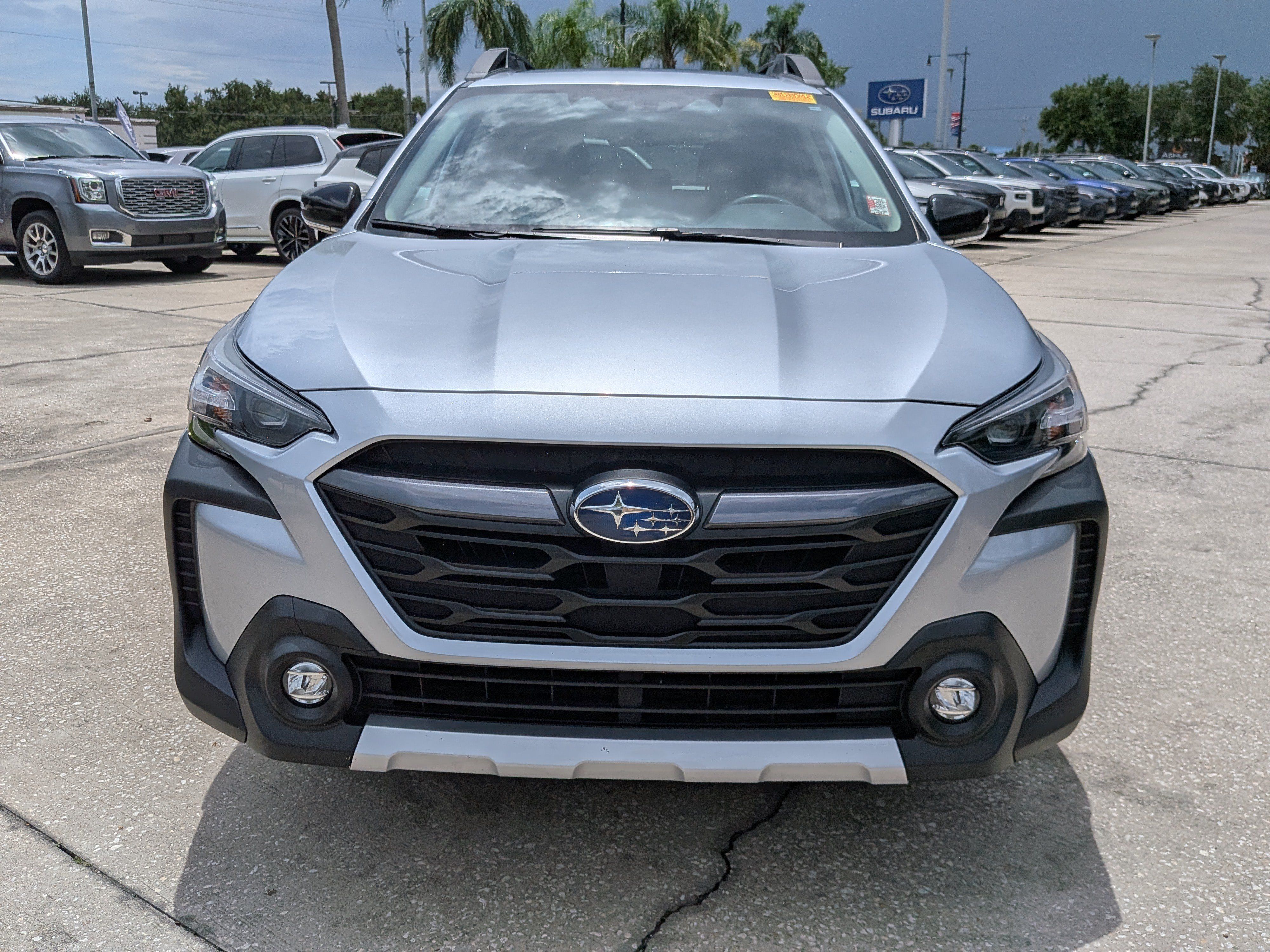 Certified 2025 Subaru Outback Limited AWD/4WD image 9