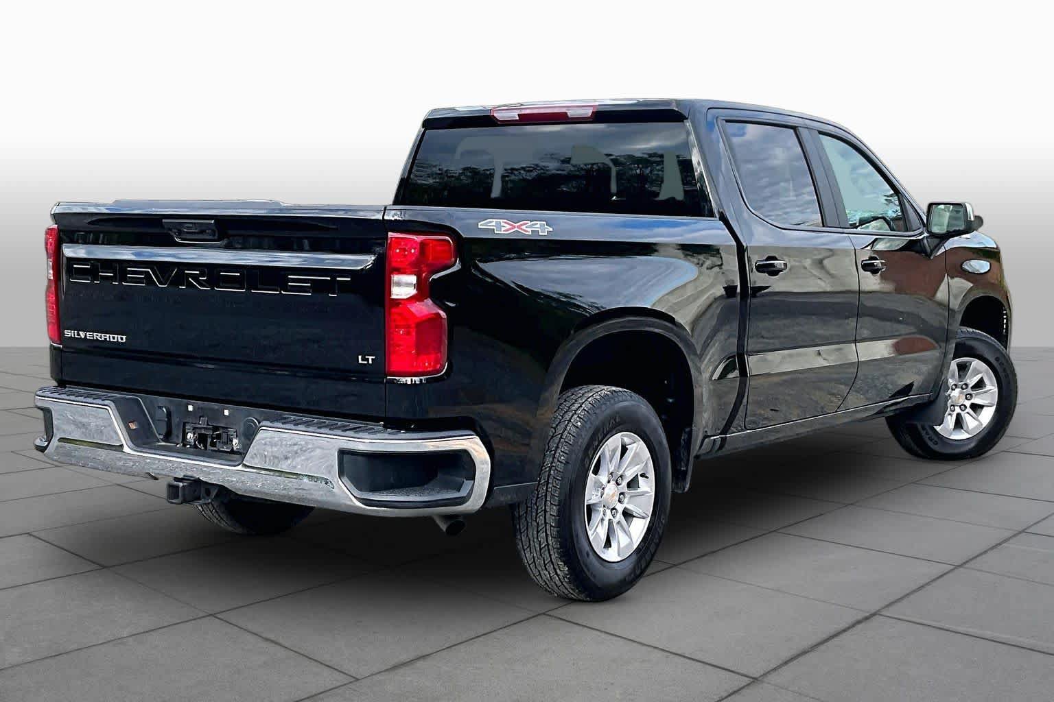 Used 2026 Chevrolet Silverado 1500 LT AWD/4WD image 13