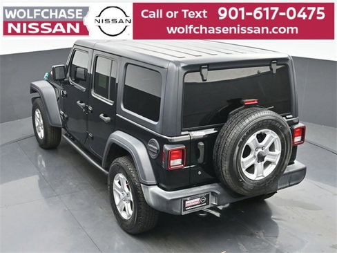 Used 2019 Jeep Wrangler Unlimited Sport S image 31