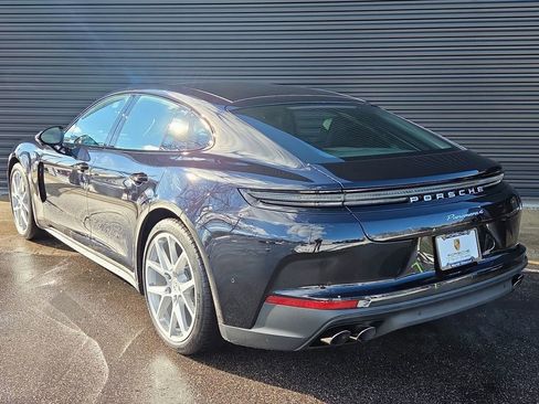 New 2026 Porsche Panamera 4 image 3