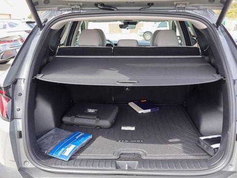 New 2026 Hyundai Tucson SEL FWD image 28
