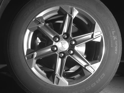 Used 2025 Chevrolet Blazer LT FWD image 12
