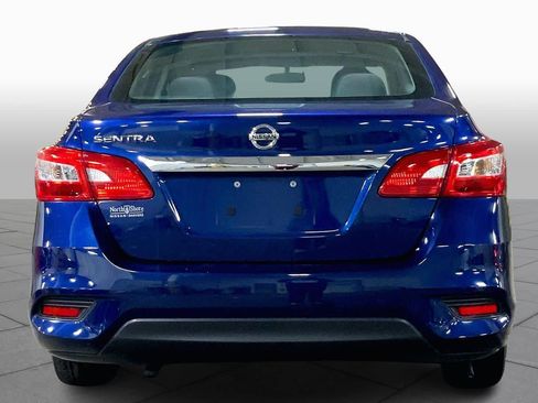 Used 2017 Nissan Sentra S image 5