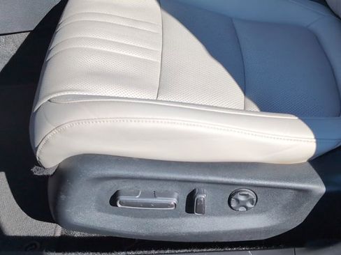 Used 2020 Honda Accord Touring image 14