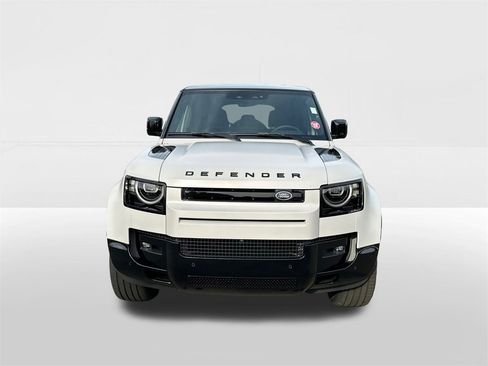 New 2026 Land Rover Defender 110 X-Dynamic SE image 6