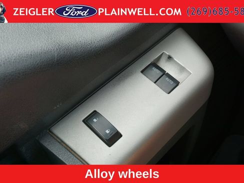 Used 2016 Ford F250 Lariat w/ Chrome Package AWD/4WD image 32