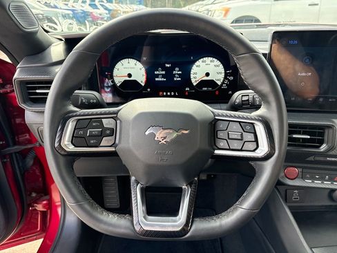 Used 2024 Ford Mustang Coupe image 18