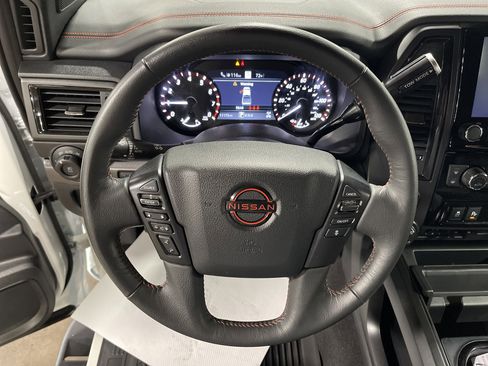 Used 2024 Nissan Titan PRO-4X w/ Pro-4x Utility Package image 18