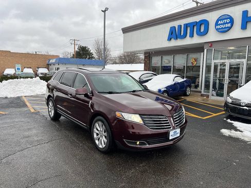 Used 2017 Lincoln MKT AWD w/ Driver Technology Package image 3