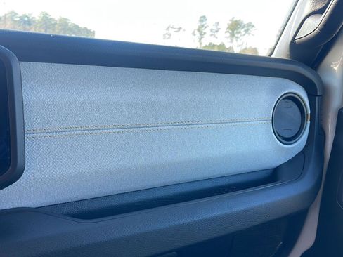 New 2025 Jeep Gladiator Willys image 21