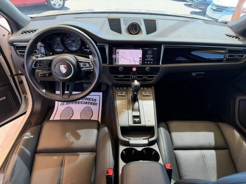 Used 2025 Porsche Macan Turbo AWD/4WD image 13