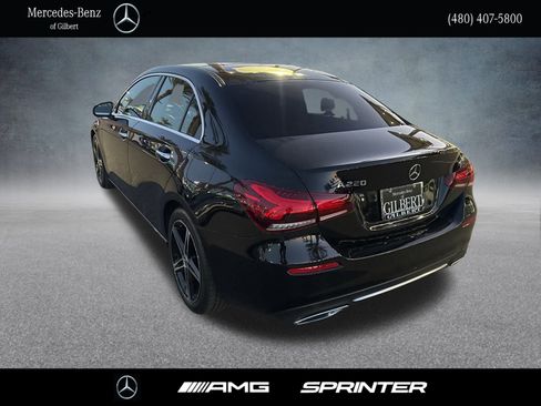 Used 2022 Mercedes-Benz A 220 image 3