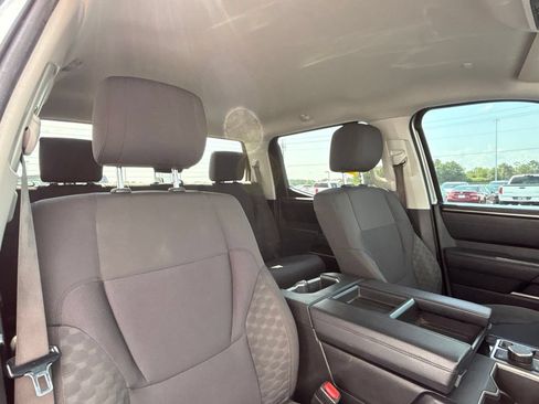 Used 2022 Toyota Tundra SR5 w/ TRD Off-Road Package AWD/4WD image 16
