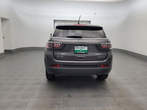 Used 2022 Jeep Compass Sport image 6