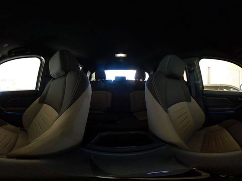 Used 2024 Toyota Tacoma TRD Sport image 37