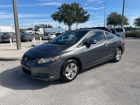 Used 2013 Honda Civic LX image 1