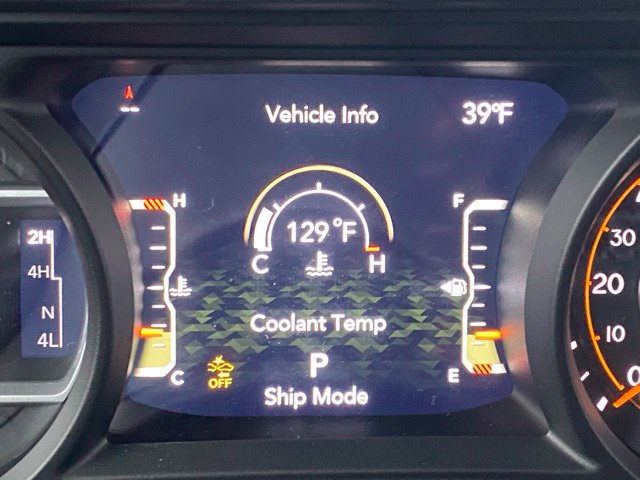 New 2026 Jeep Gladiator Mojave w/ Safety Group AWD/4WD image 3