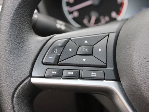 Certified 2025 Nissan Altima 2.5 SV image 12