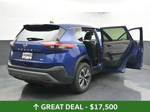 Used 2023 Nissan Rogue SV image 56
