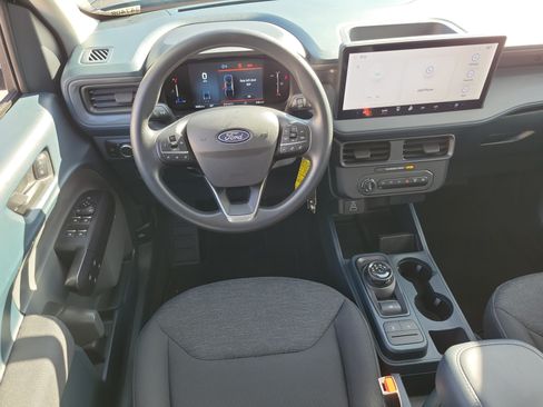 Used 2026 Ford Maverick XL w/ 4K Tow Package AWD/4WD image 4
