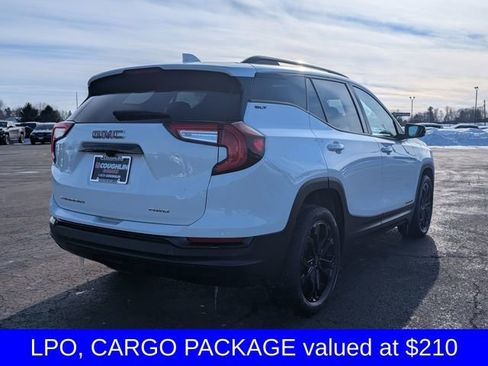 Used 2022 GMC Terrain SLT w/ Infotainment Package II image 8