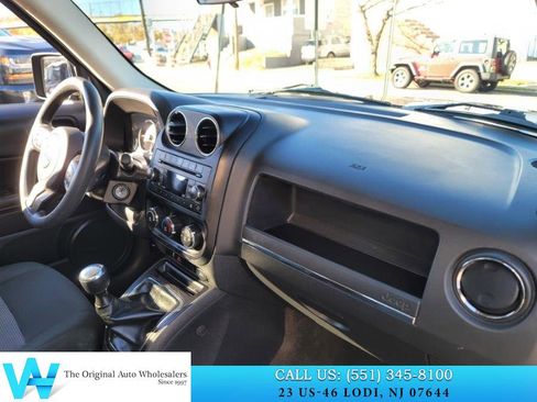Used 2014 Jeep Patriot Sport w/ Power Value Group image 14