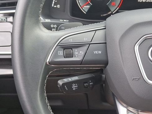 Used 2025 Audi Q7 3.0T Premium Plus image 23