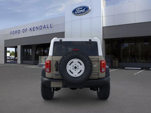 New 2026 Ford Bronco Heritage Edition image 5