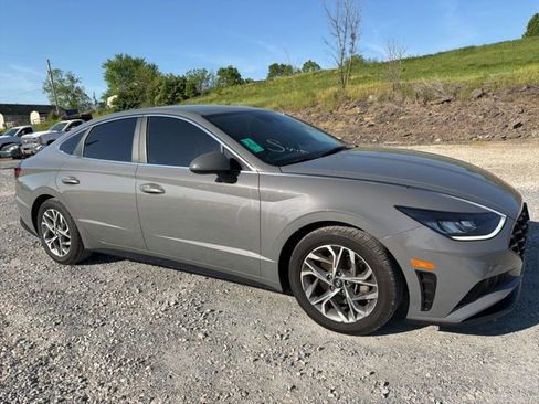 Used 2023 Hyundai Sonata SEL image 3
